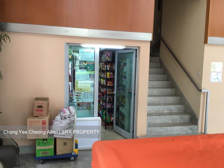 Hillview Regency (D23), Retail #126765492